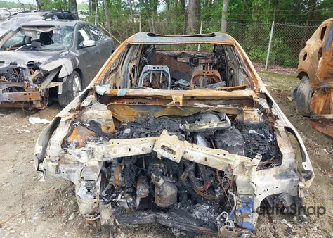 2013 Cadillac Xts Platinum from USA, damaged, VIN 2G61U5S37D9222465